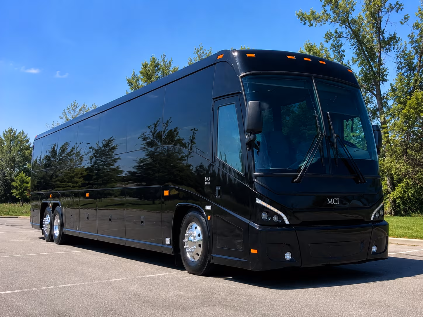 charter buses for large wedding guest groups across cuyahoga county
